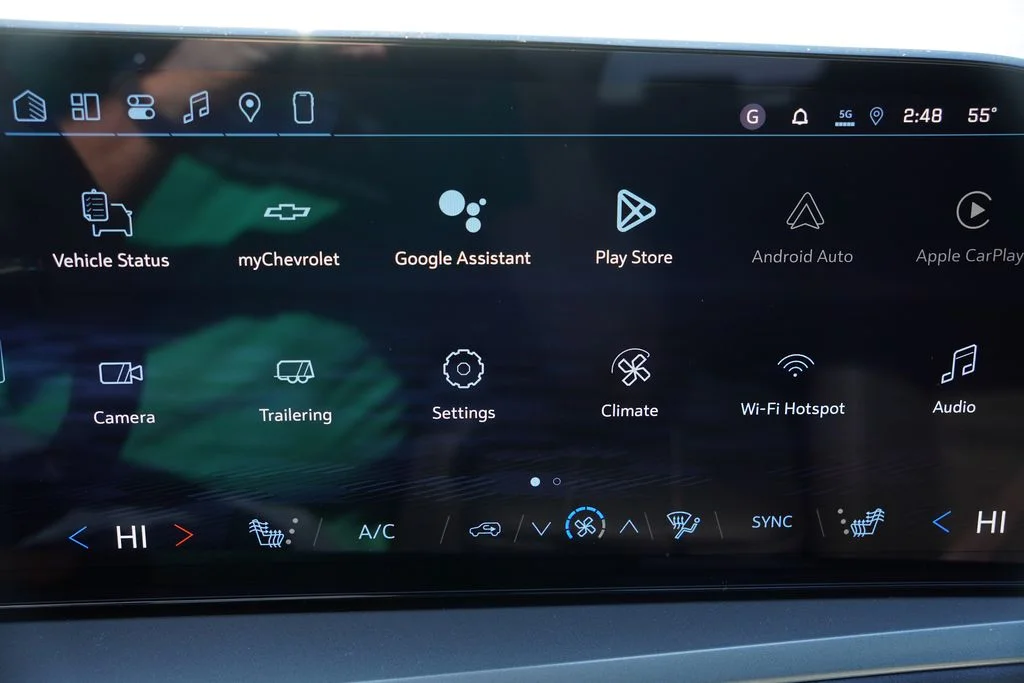 New 2026 Mosaic Black Metallic Chevrolet LT image 19