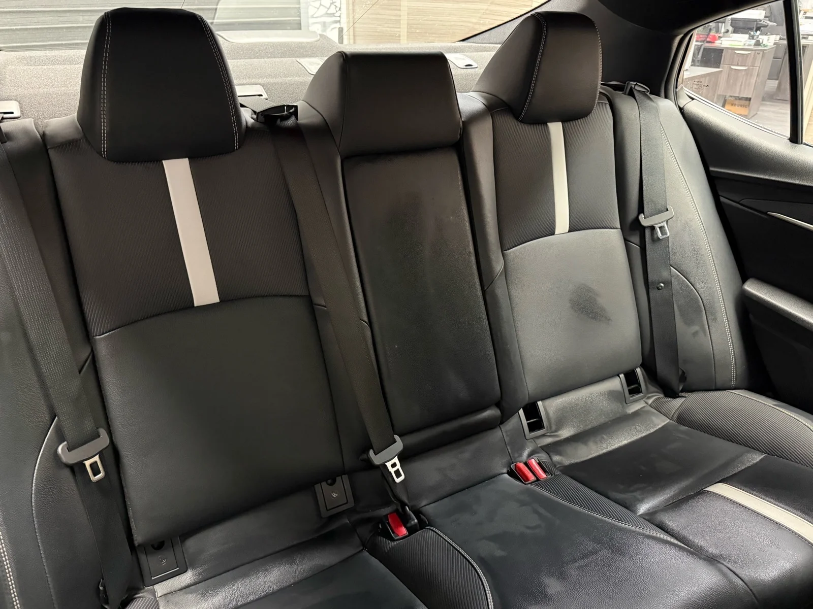 Used 2025 Midnight Black Metallic (218) Toyota SE image 24