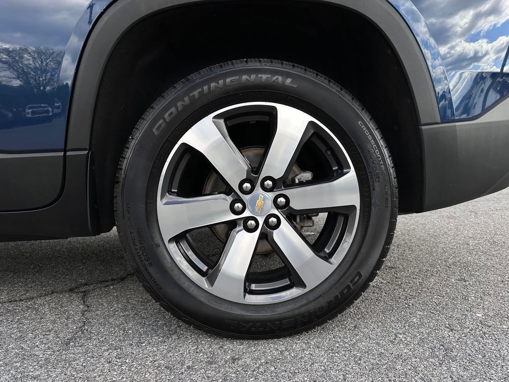 Used 2023 Northsky Blue Metallic Chevrolet LT Leather image 46