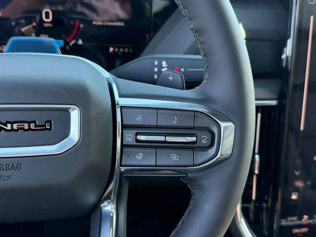 2026 GMC Yukon Denali - Photo 43