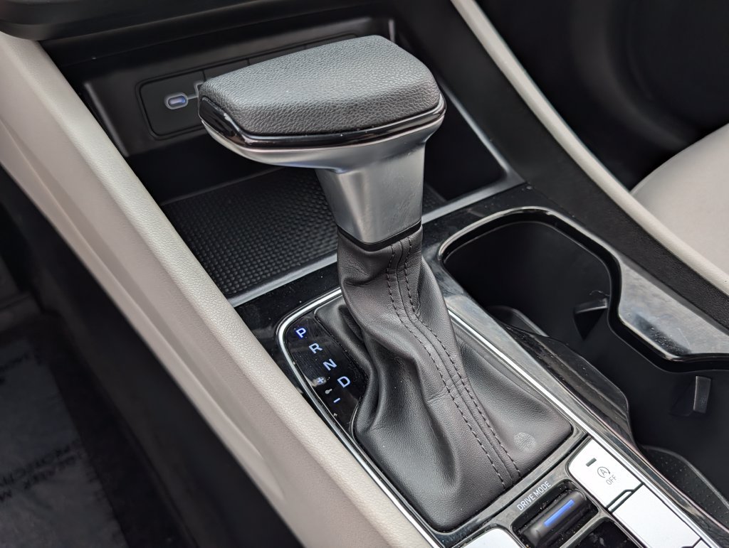 2025 Hyundai Tucson SE - Photo 26