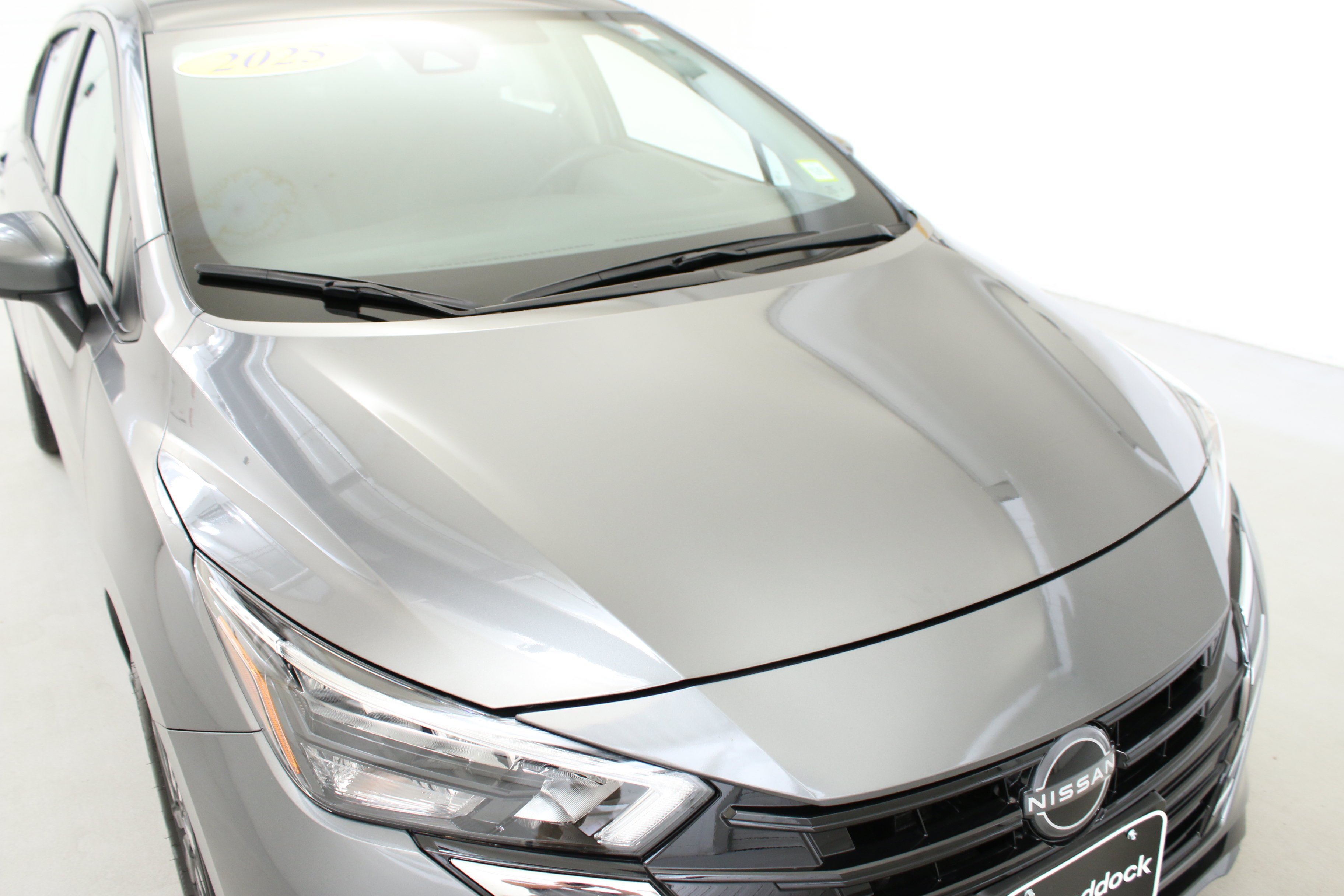 Used 2025 Gray Nissan 1.6 SV image 12