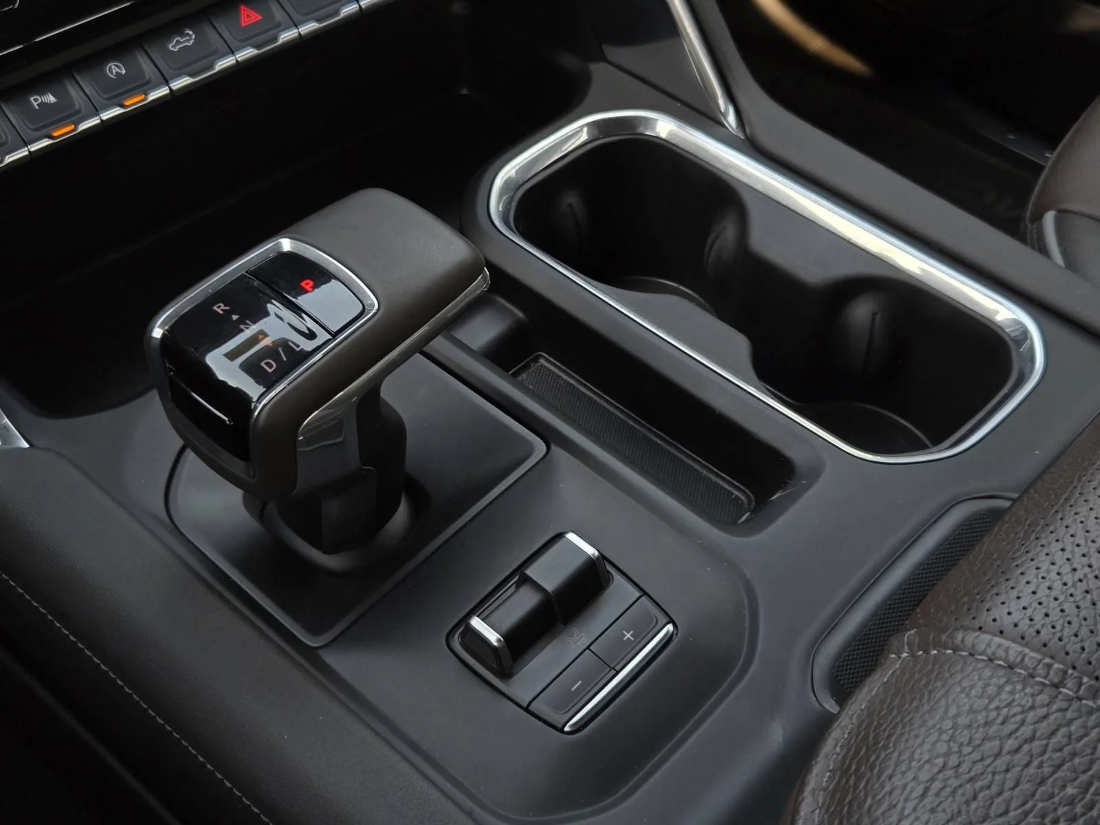 2026 GMC Sierra 1500 Denali - Photo 14