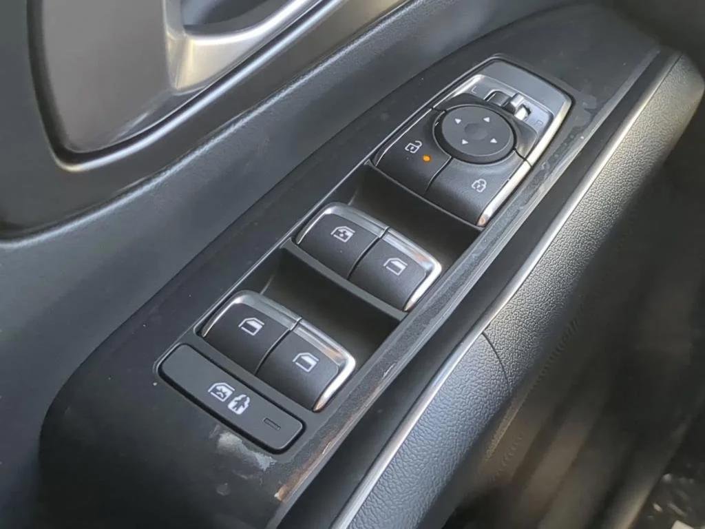 New 2026 Interstellar Gray Kia EX image 30