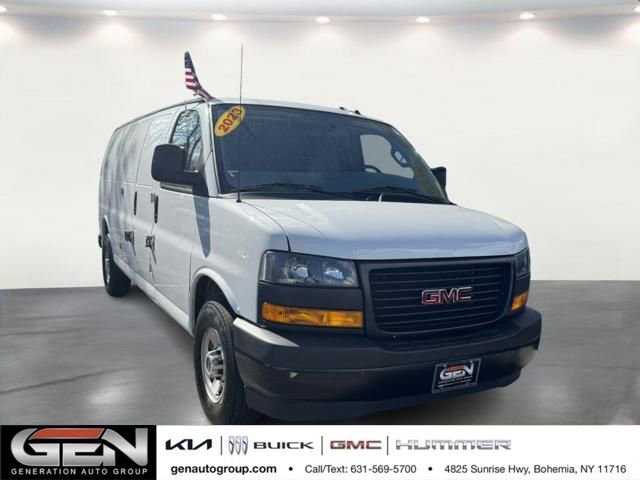 2023 GMC Savana 3500 Ext WB's photo