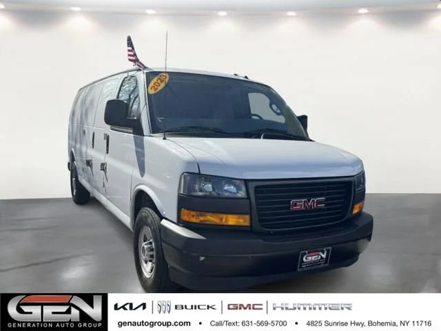 2023 GMC Savana 3500 Ext WB's photo