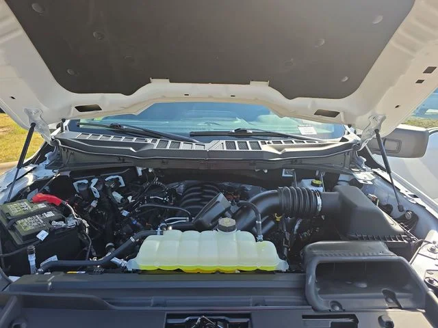 Used 2025 White Ford XLT image 29