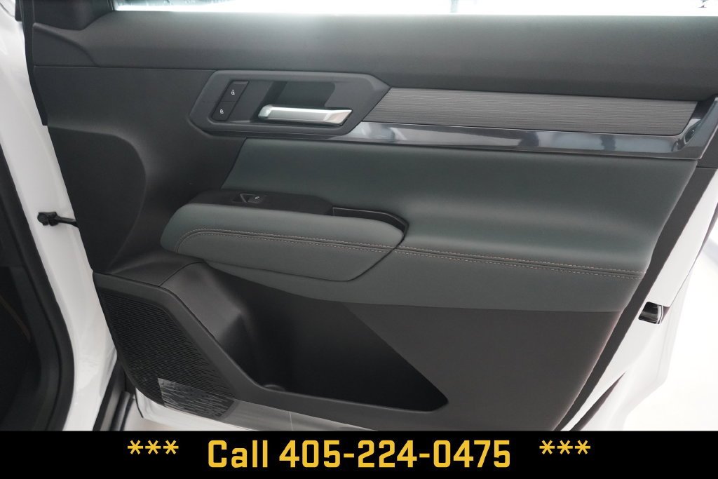 2027 GMC Terrain AT4 - Photo 20