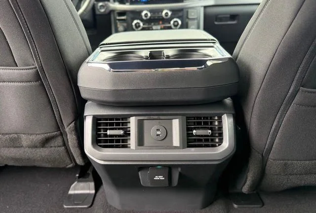 New 2026 Antimatter Blue Metallic Ford XLT image 28