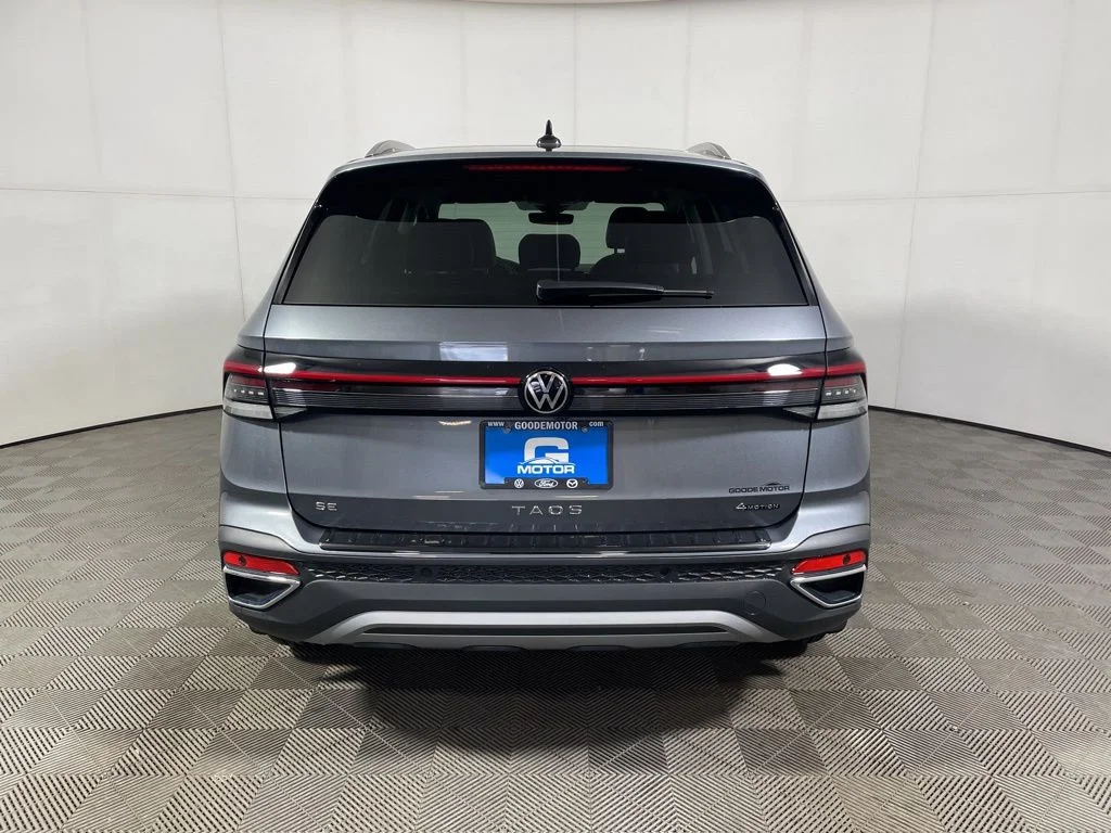New 2026 Gray Volkswagen 1.5T SE image 6