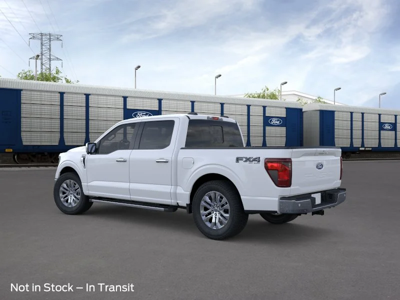 New 2026 Oxford White Ford XLT image 4