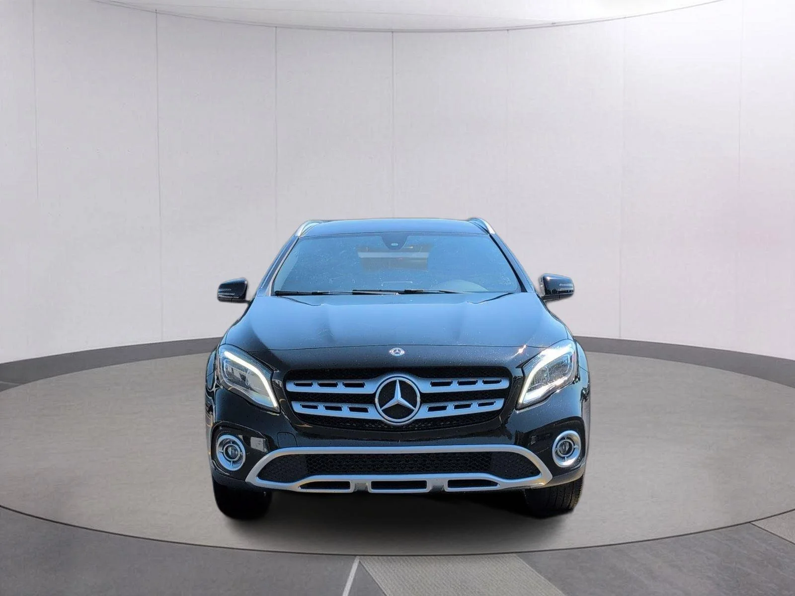 Used 2020 Night Black Mercedes-Benz GLA 250 image 10