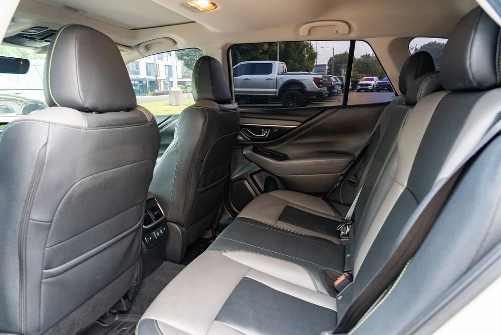 Used 2022 White Subaru Onyx Edition XT image 25