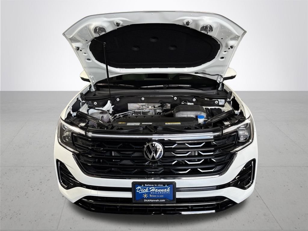 New 2026 Opal White Pearl Volkswagen SEL Premium R-Line image 23