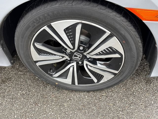 Used 2018 Lunar Silver Metallic Honda EX-T image 7