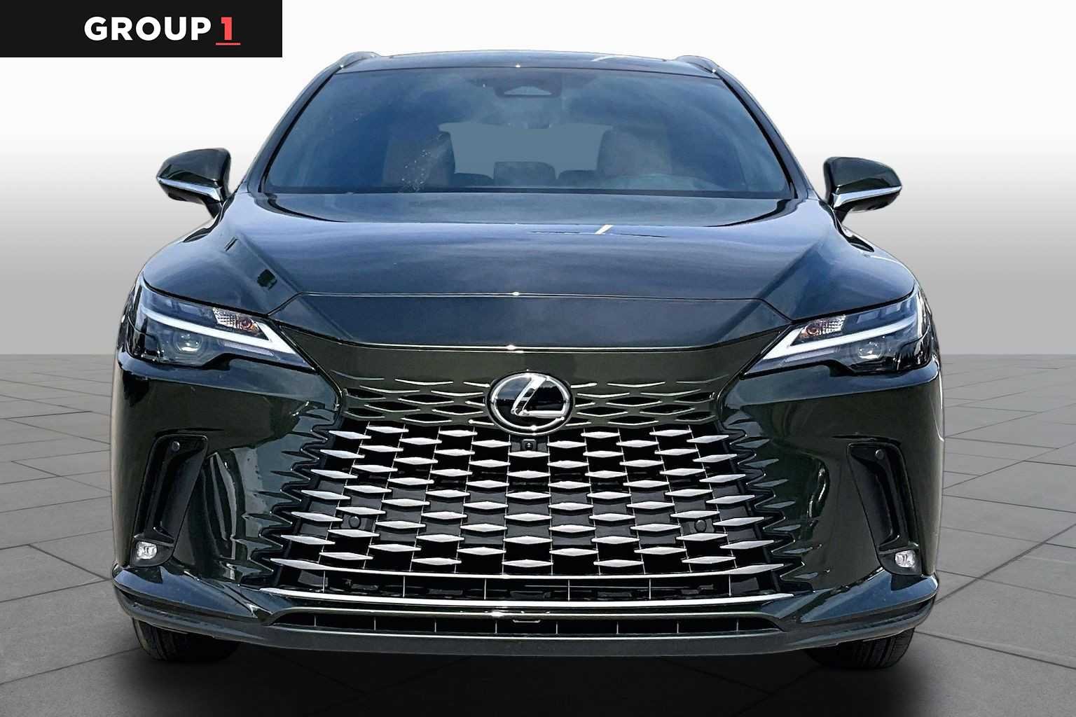 Used 2026 Nori Green Pearl Lexus Premium+ image 4