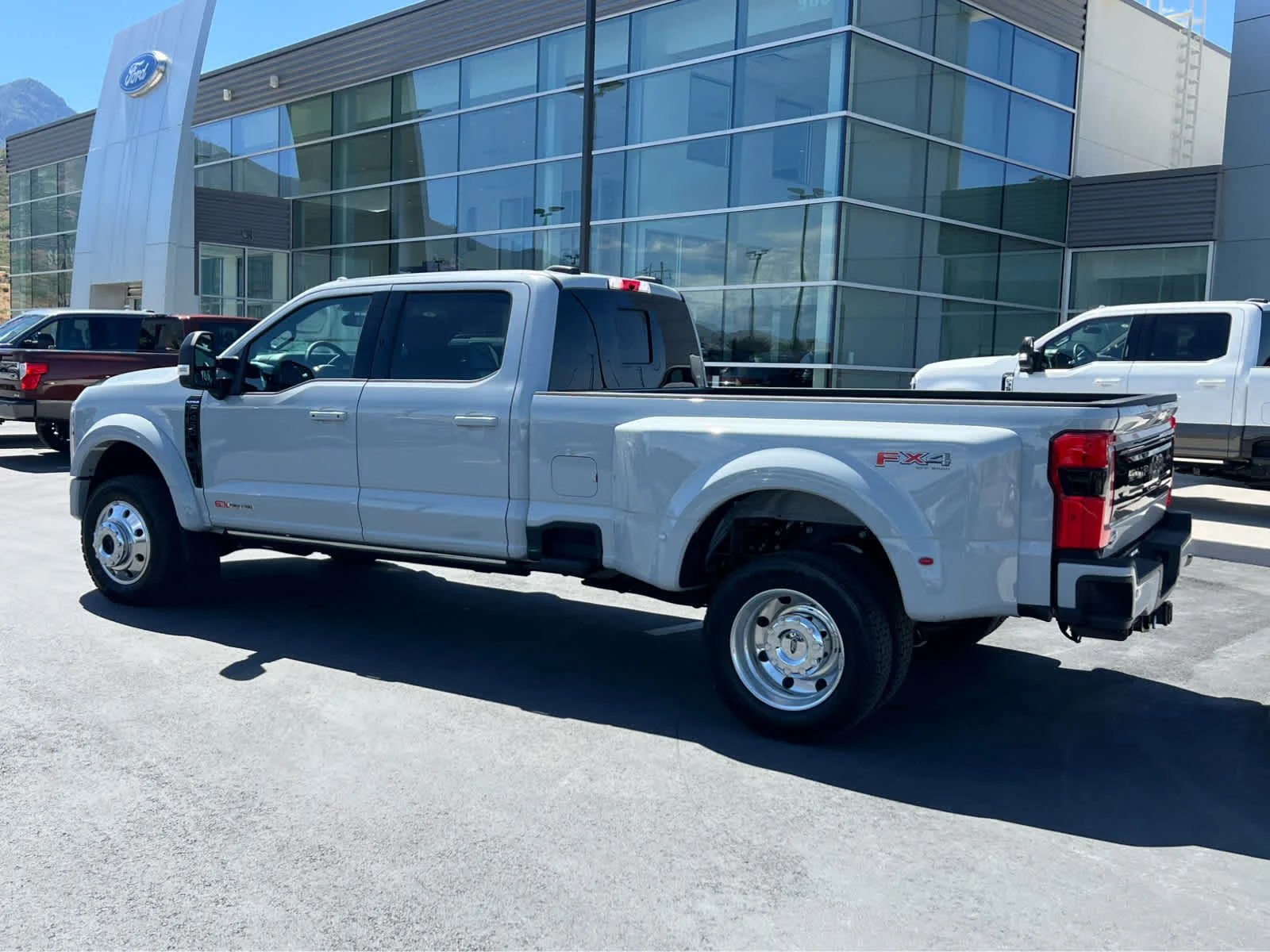 New 2026 Avalanche Ford F-450® Platinum® image 11