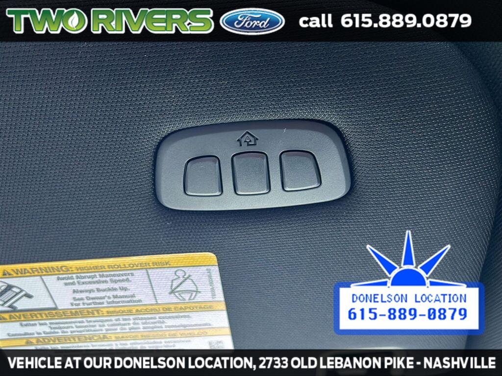 Used 2023 Agate Black Ford LARIAT image 39