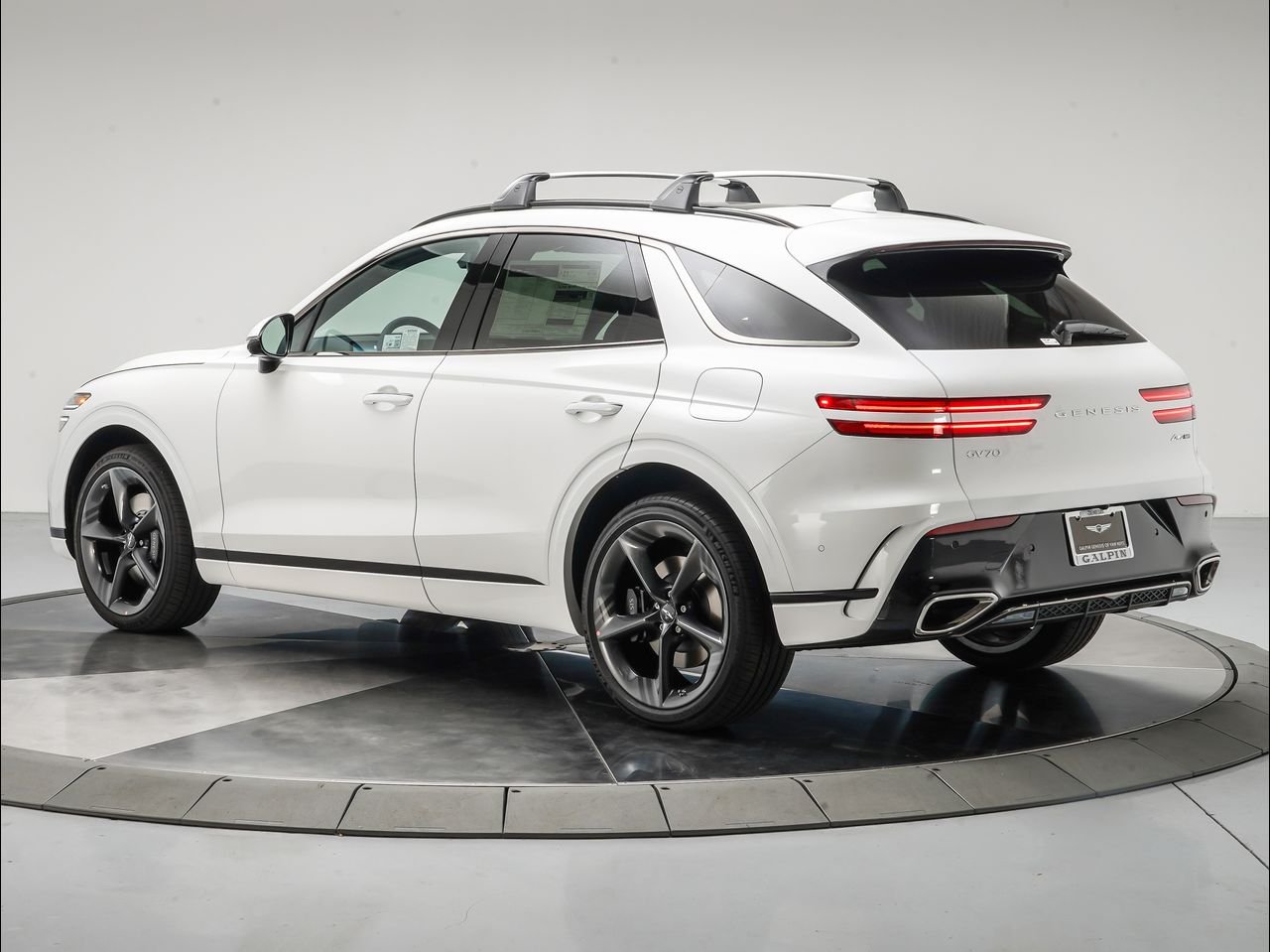 2026 GENESIS GV70 Sport Prestige - Photo 3