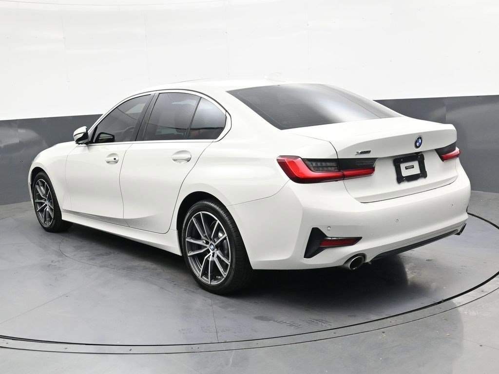 Used 2019 Alpine White BMW 330i xDrive image 5