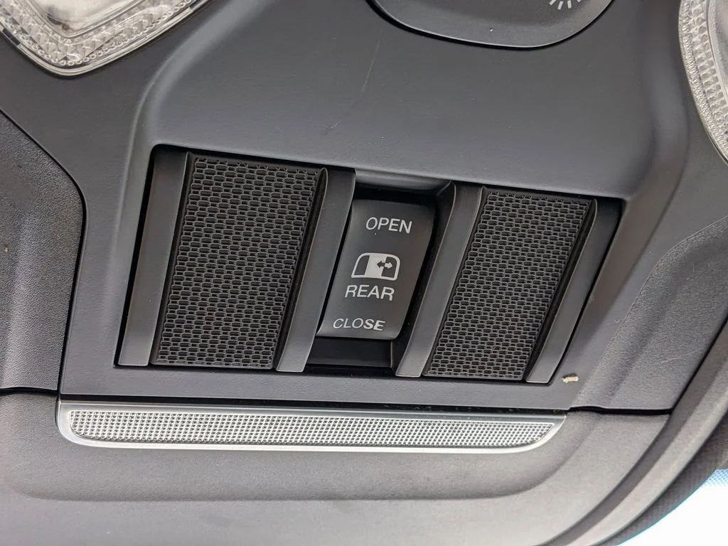 Used 2019 Silver Ram Big Horn/Lone Star image 20