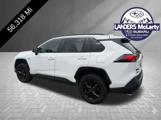 Used 2024 White Toyota XLE image 4