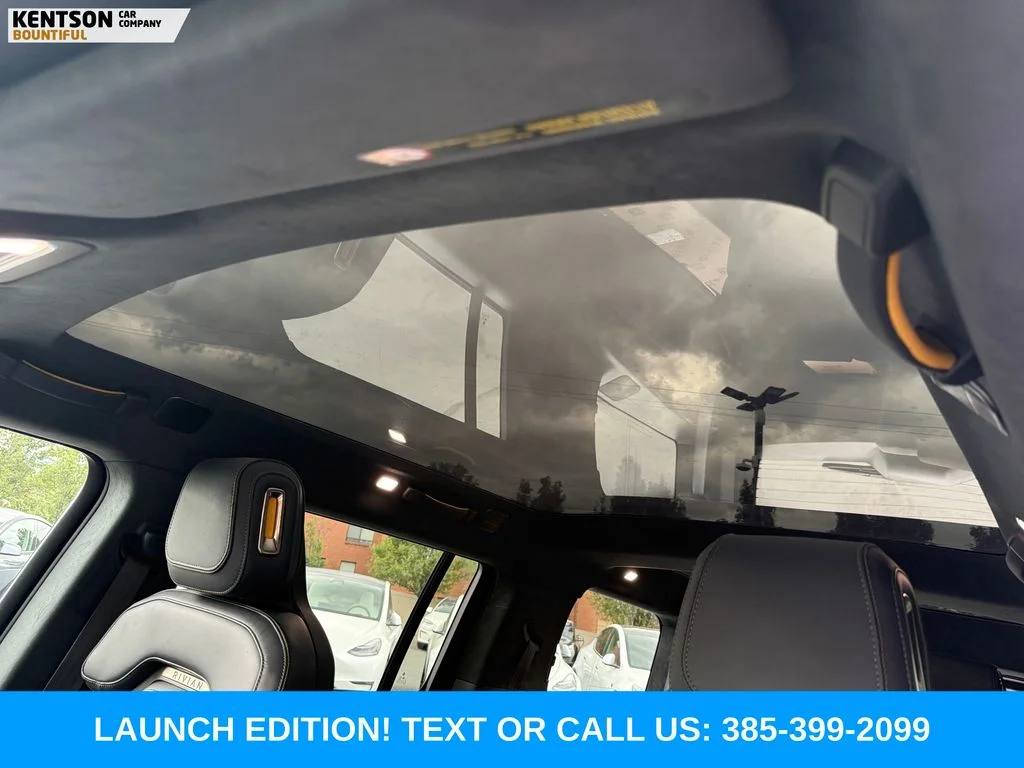 Used 2022 Green Rivian Launch Edition image 24