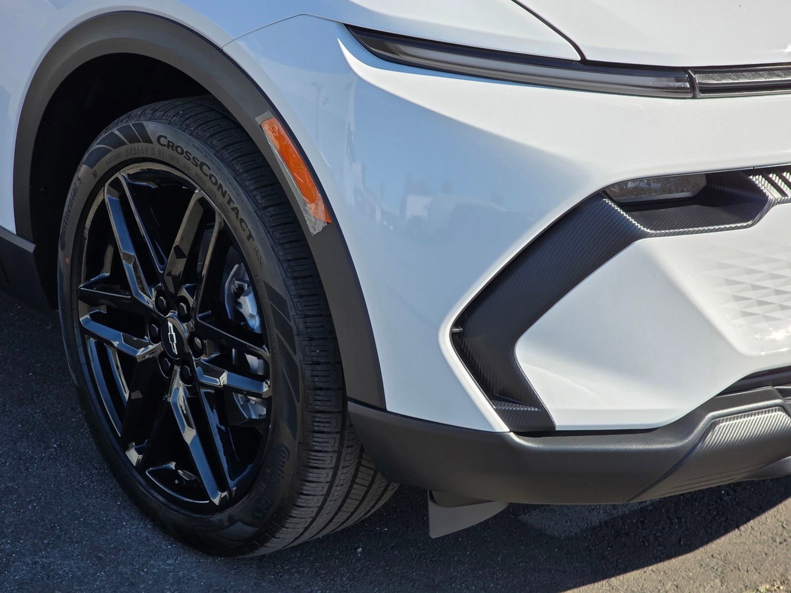 New 2026 Summit White Chevrolet LT image 10