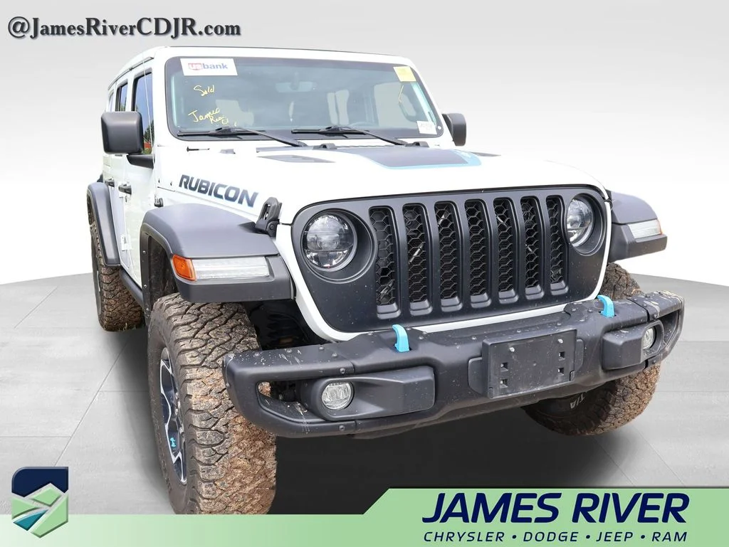 Used 2023 White Jeep Rubicon 4xe image 7