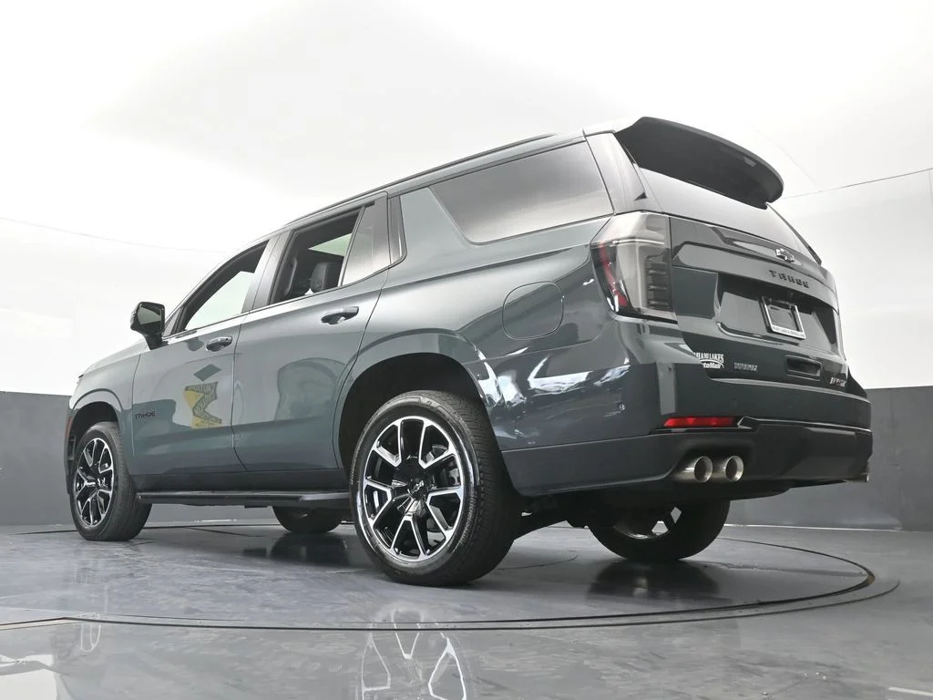 Used 2025 Cypress Gray Chevrolet RST image 55