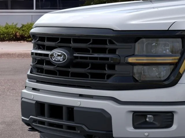 New 2026 Silver Metallic Ford XLT image 17