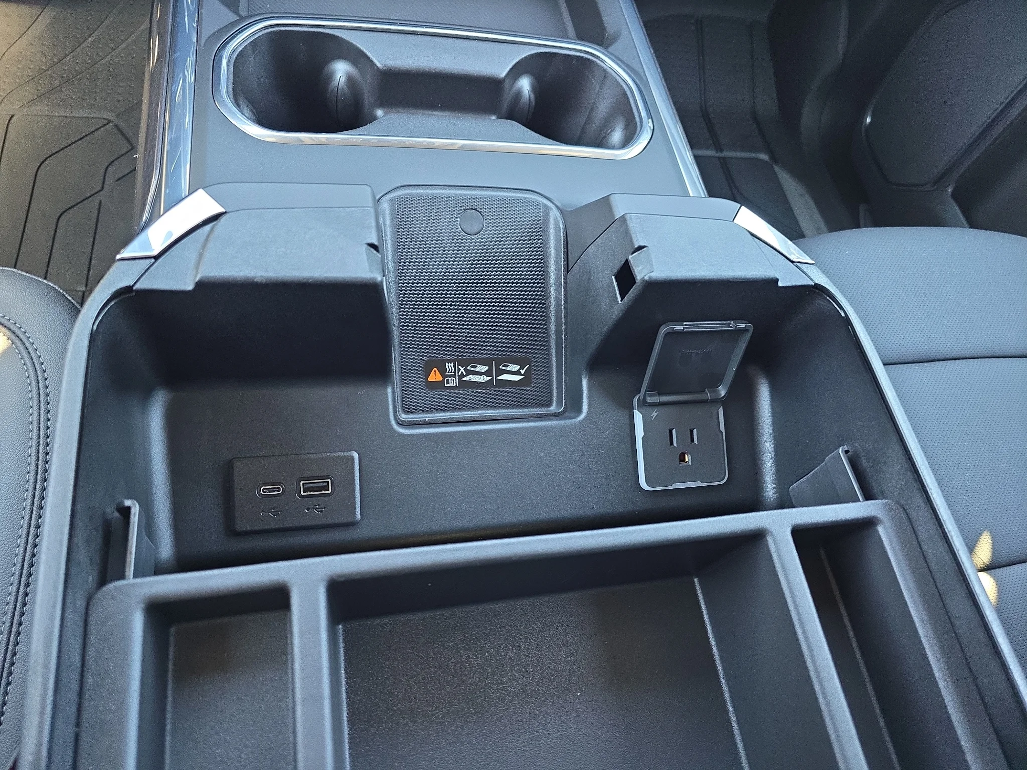 2026 Chevrolet Silverado 3500 HD LTZ - Photo 18