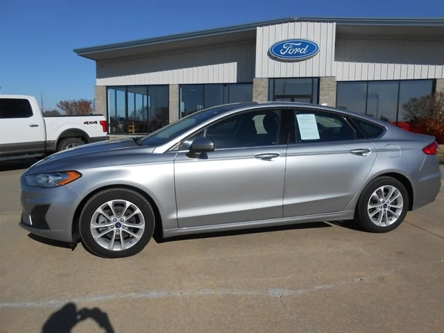 Certified 2020 Ford Fusion Hybrid SE with VIN 3FA6P0LU5LR225786 for sale in Tyndall, SD
