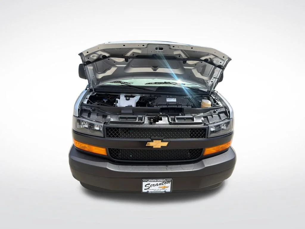 2026 Chevrolet Express Cargo Work Van - Photo 11