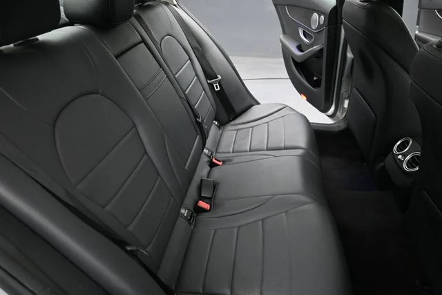Used 2020  Mercedes-Benz C 300 image 21