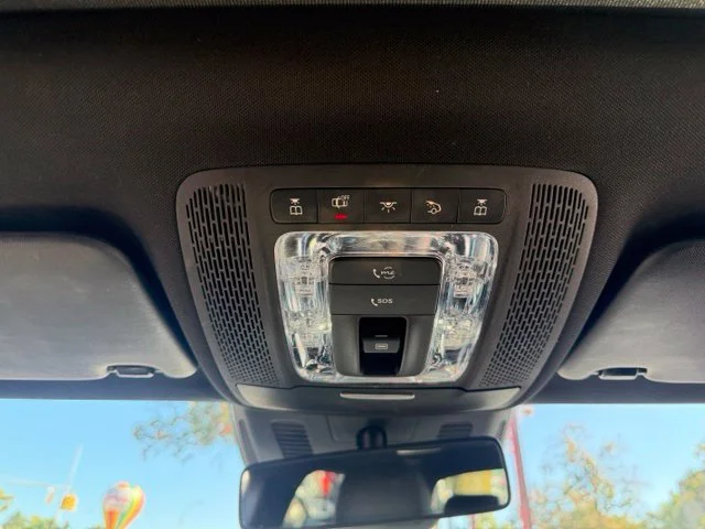 Used 2019 Gray Mercedes-Benz A 220 image 17