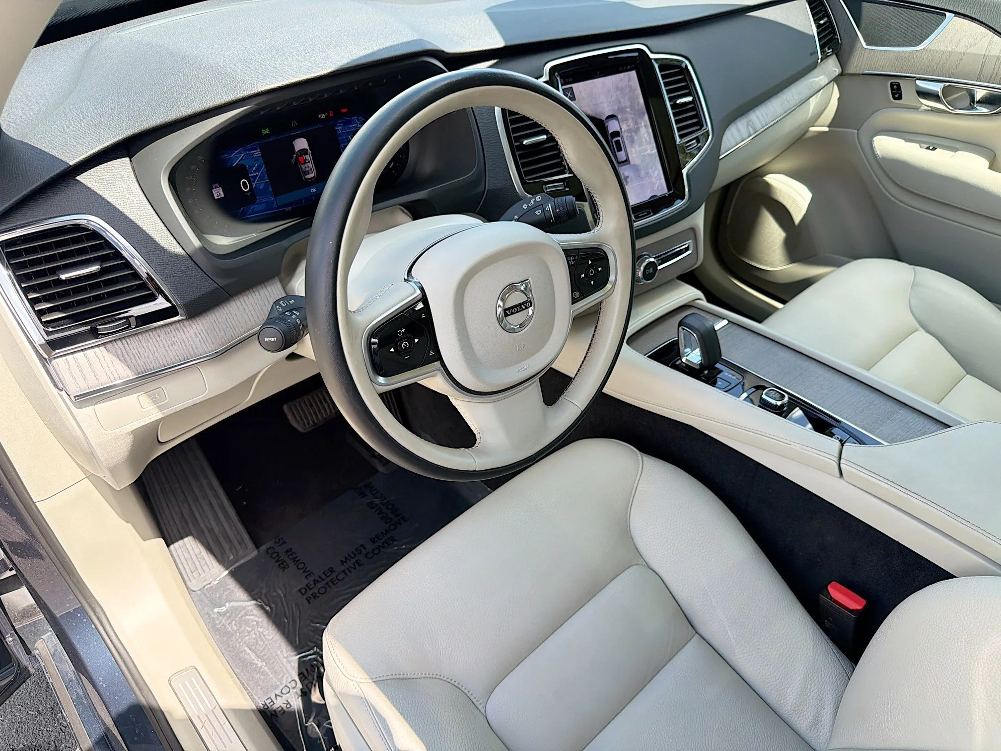 Used 2025 Denim Blue Metallic Volvo Plus image 26