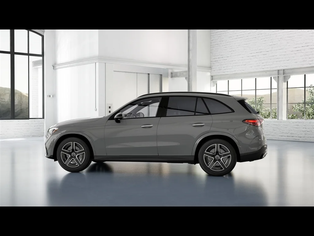New 2026 Manufaktur Alpine Grey Mercedes-Benz GLC 300 4MATIC® image 28