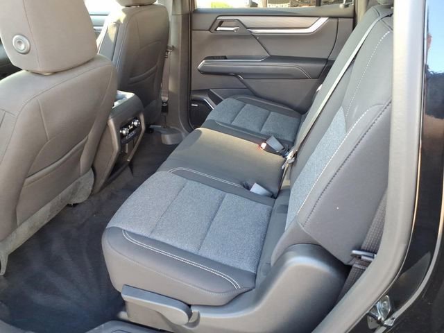 Used 2025 Ebony Twilight Metallic GMC Elevation image 8