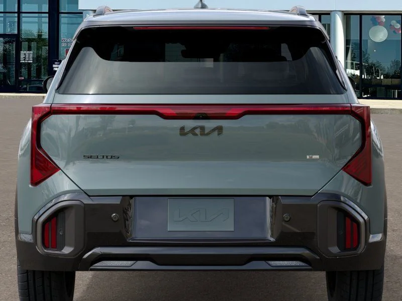 New 2027 Iceberg Green Kia X-Line S image 13