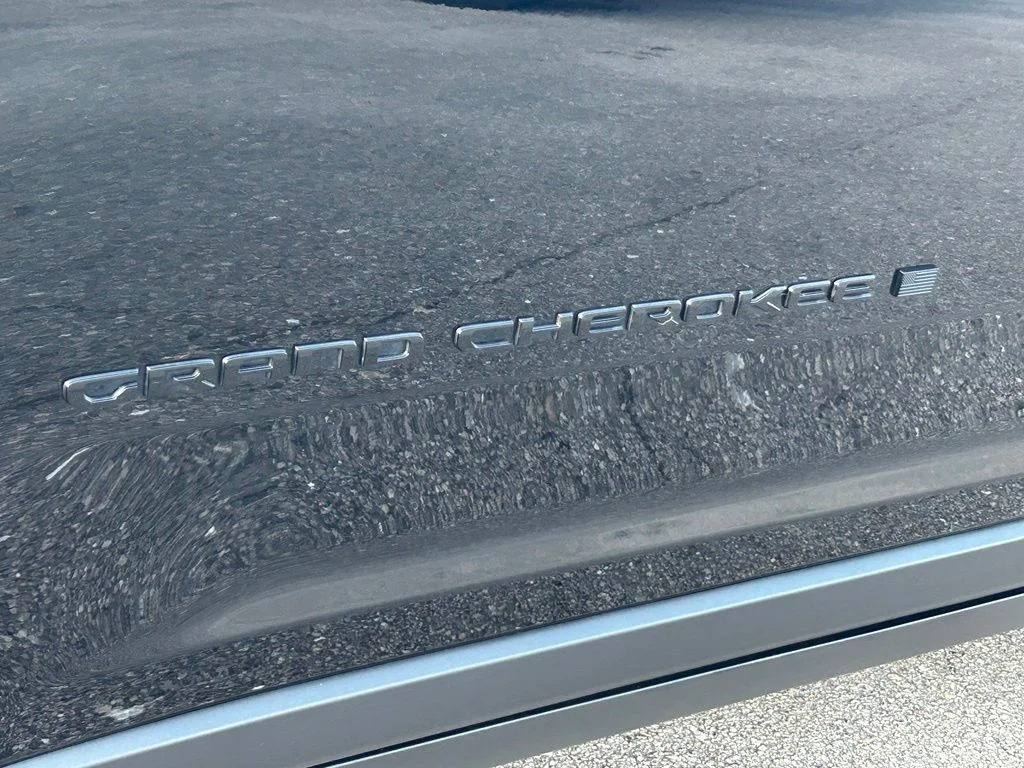 Certified Used 2024 Diamond Black Jeep Altitude image 16