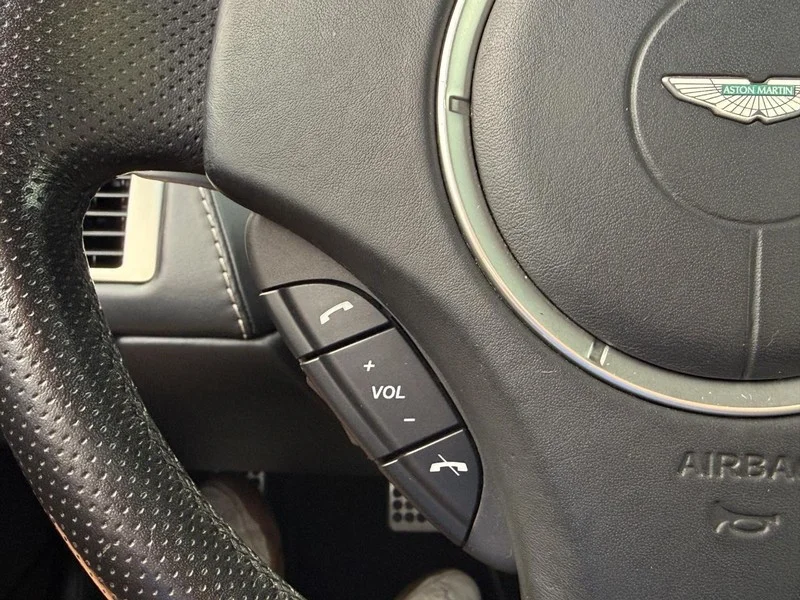 Used 2008 Silver Aston Martin Base image 18