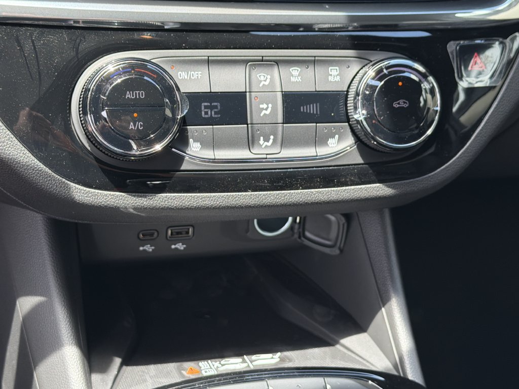 2026 Buick Envista Sport Touring - Photo 25