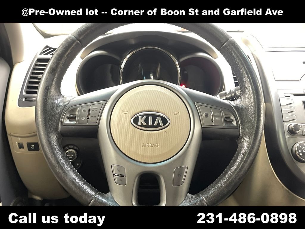 Used 2011 Gray Kia Exclaim image 20