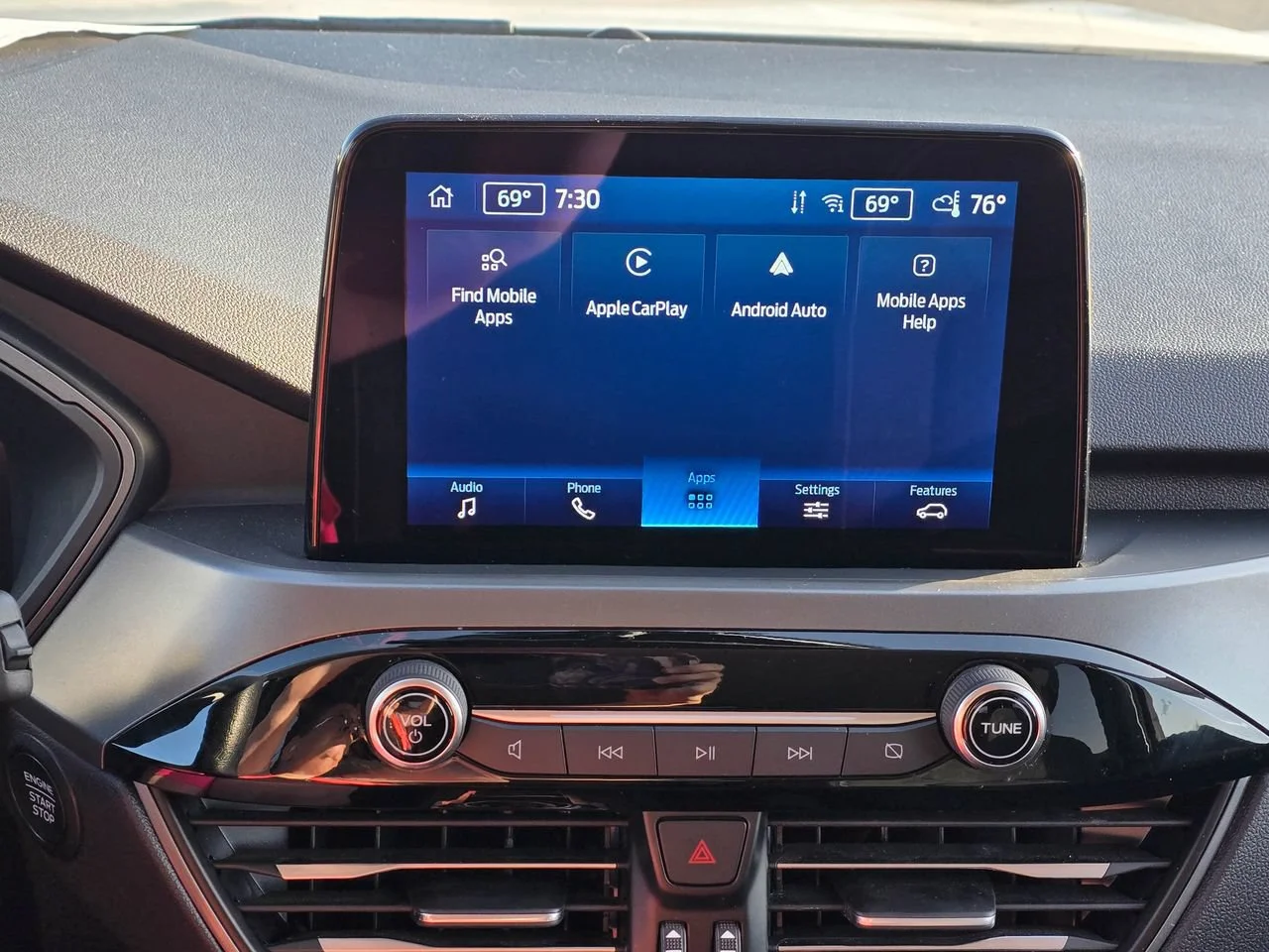 Used 2025  Ford Active image 15