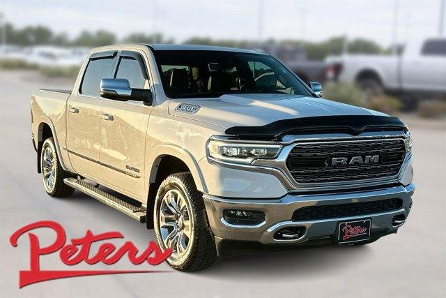 2024 RAM 1500 Limited 4x4 Crew Cab 5'7's photo