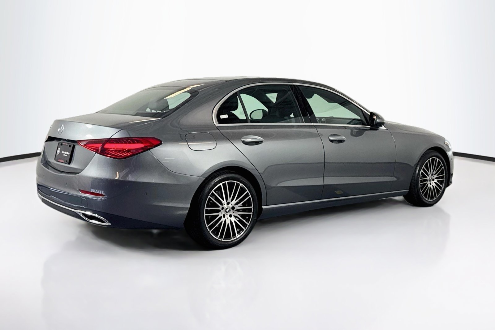 New 2026 Selenite Grey Metallic Mercedes-Benz C 300 image 5