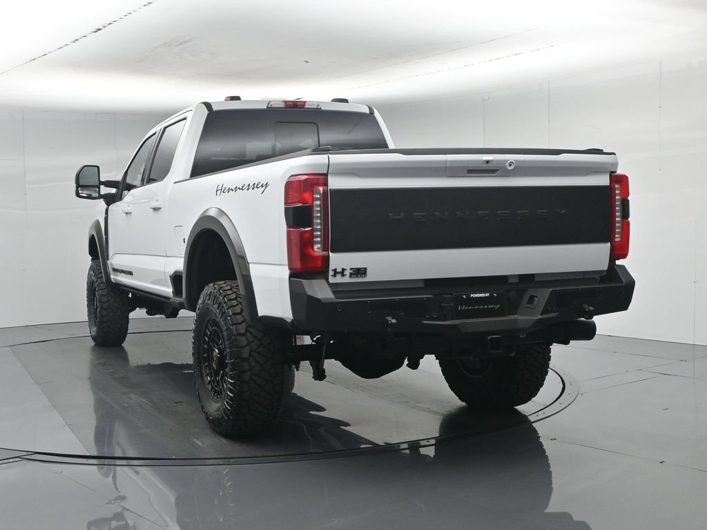 New 2026 Oxford White Ford Lariat image 31