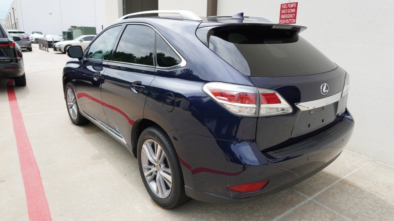 Used 2015 Blue Lexus  image 6