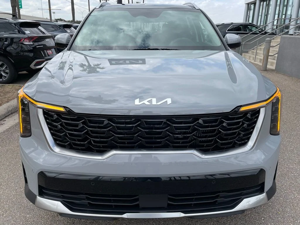 New 2026 Gray Kia SX image 2